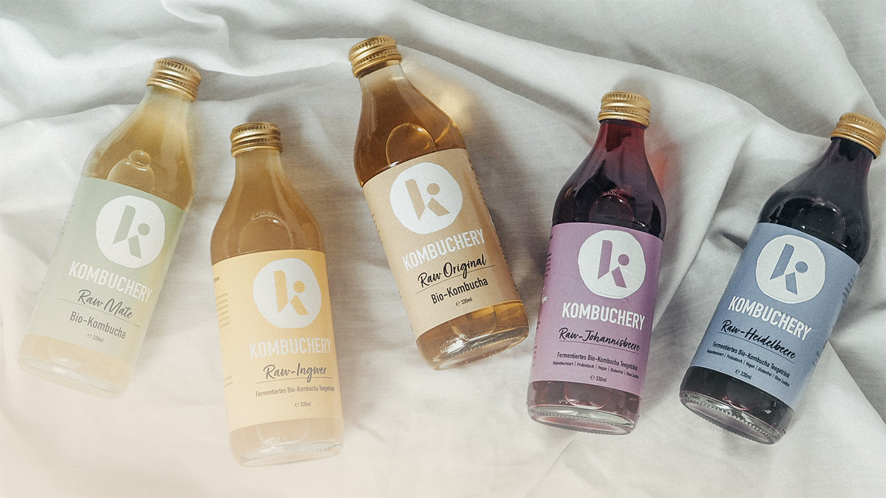 Sechs Sorten Kombuchery Raw Kombucha Mate Maracuja Ingwer Johannisbeere Original